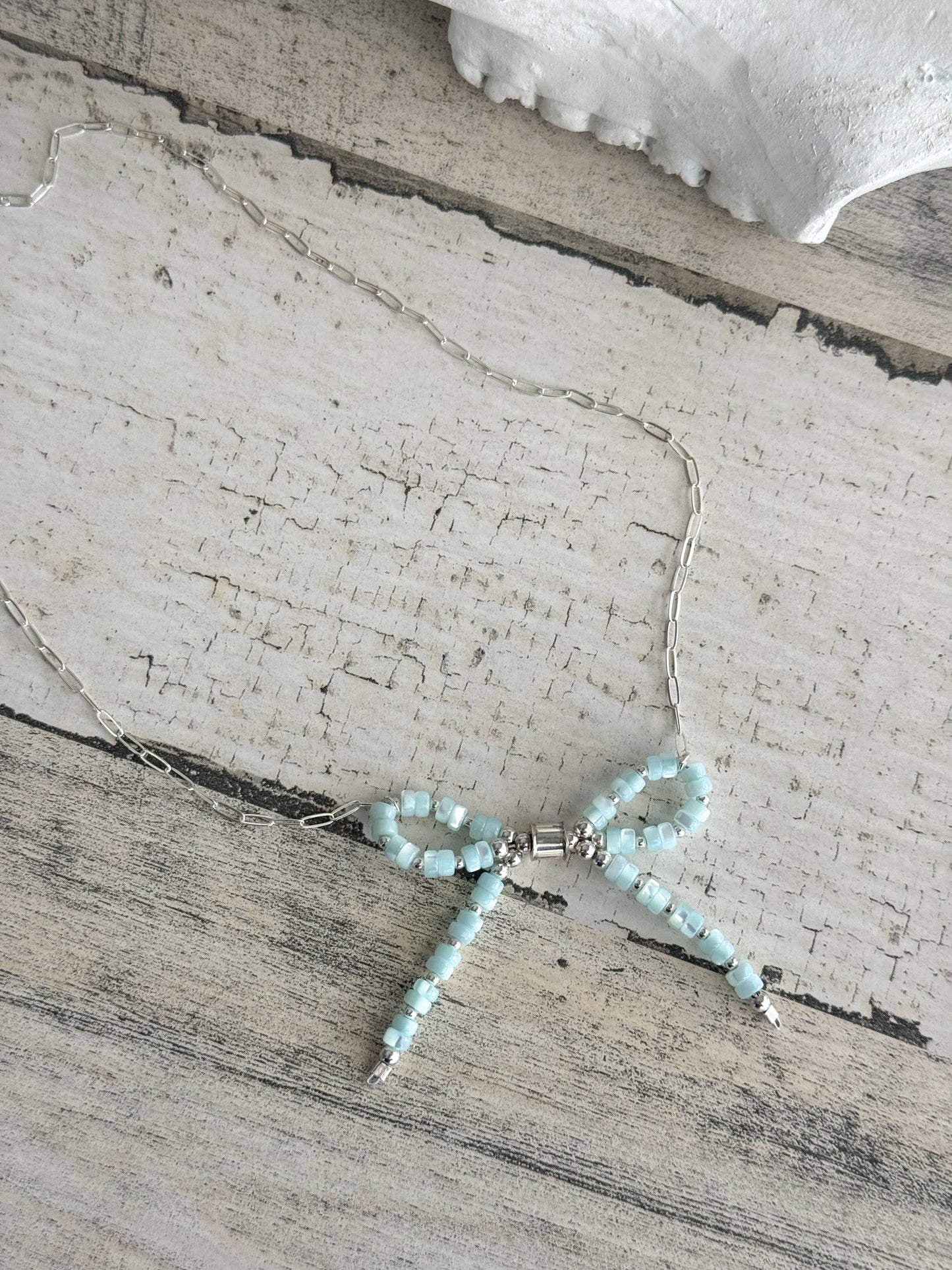 Native American Freshwater Pearl Bow Necklace 19"