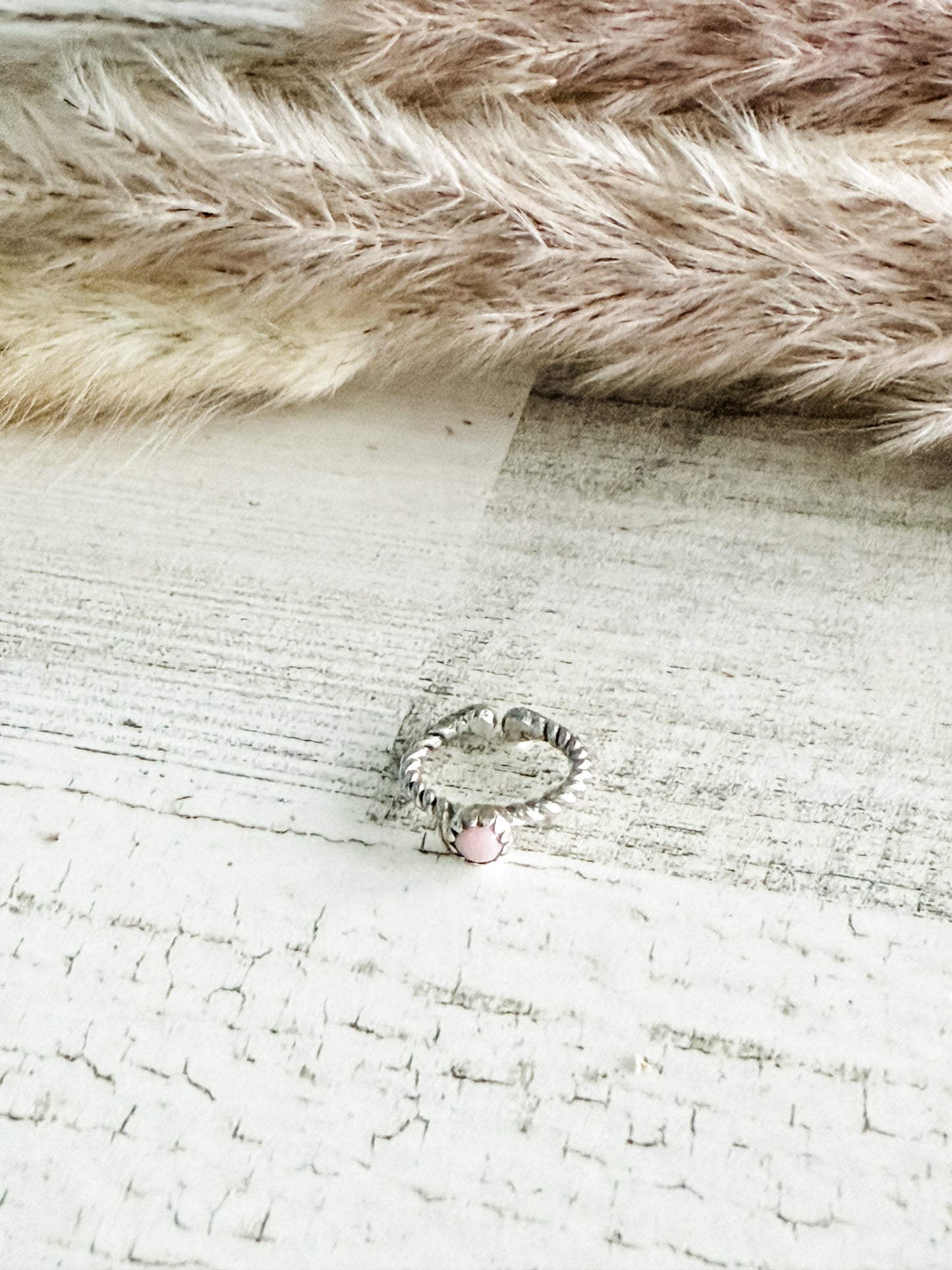 Native American Pink Conch Adjustable Toe/Pinky Tip Ring