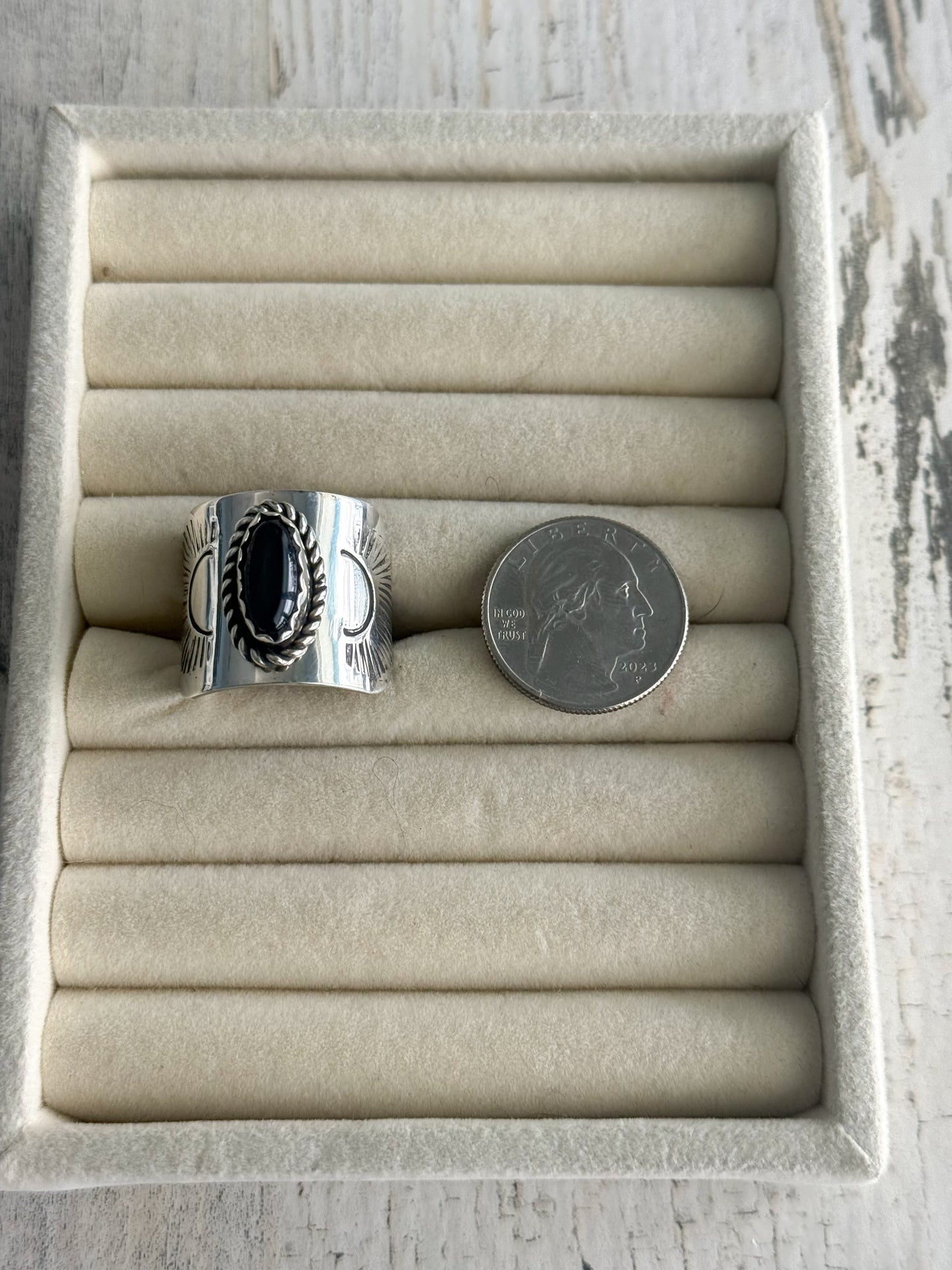 Native American Black Onyx Cigar Band Ring 13