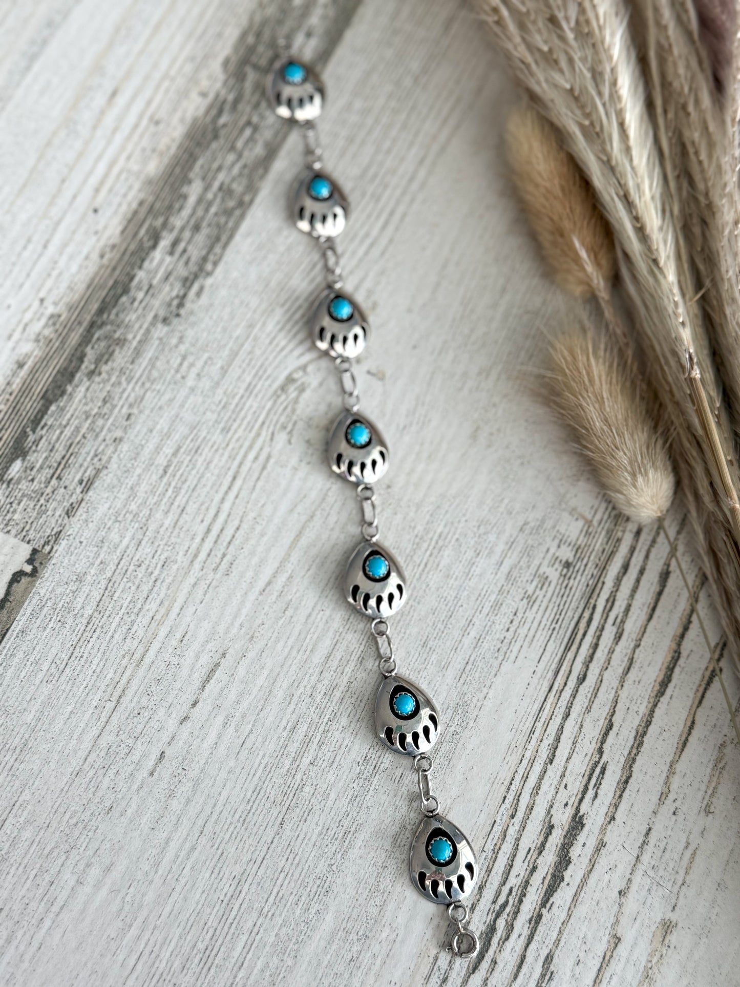 Native American Bear Paw Turquoise Bracelet 8"