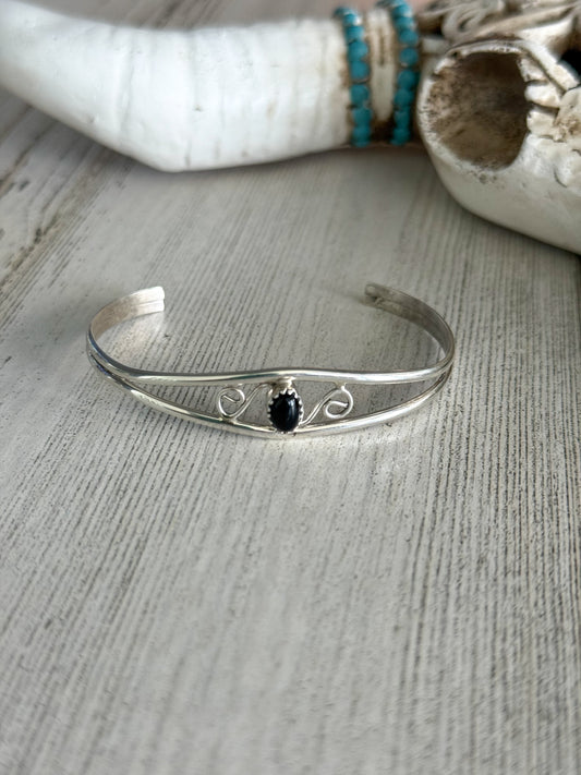 Native American Black Onyx Cuff 6.25"