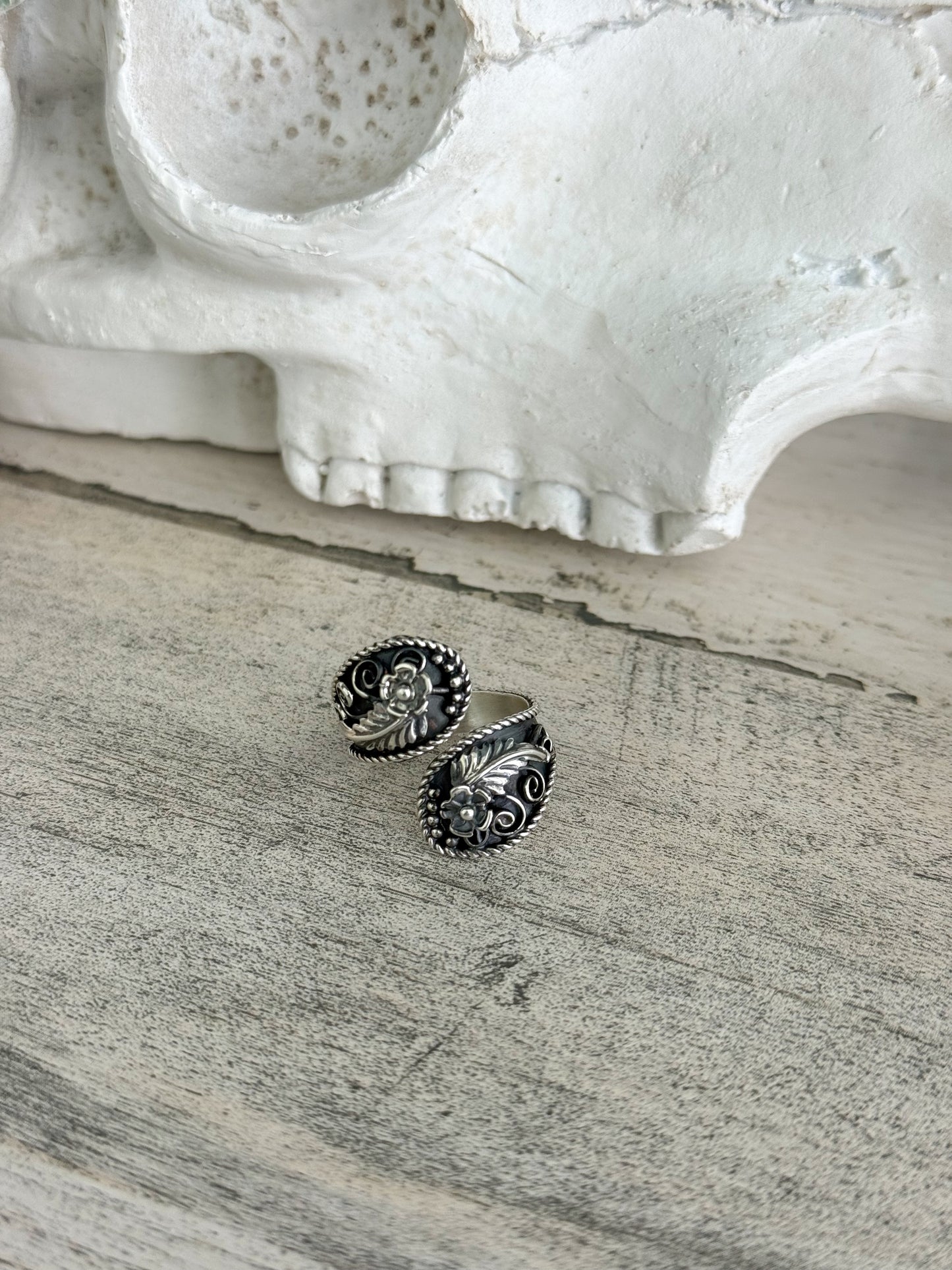 Native American Sterling Leaf Adjustable Ring 9.5