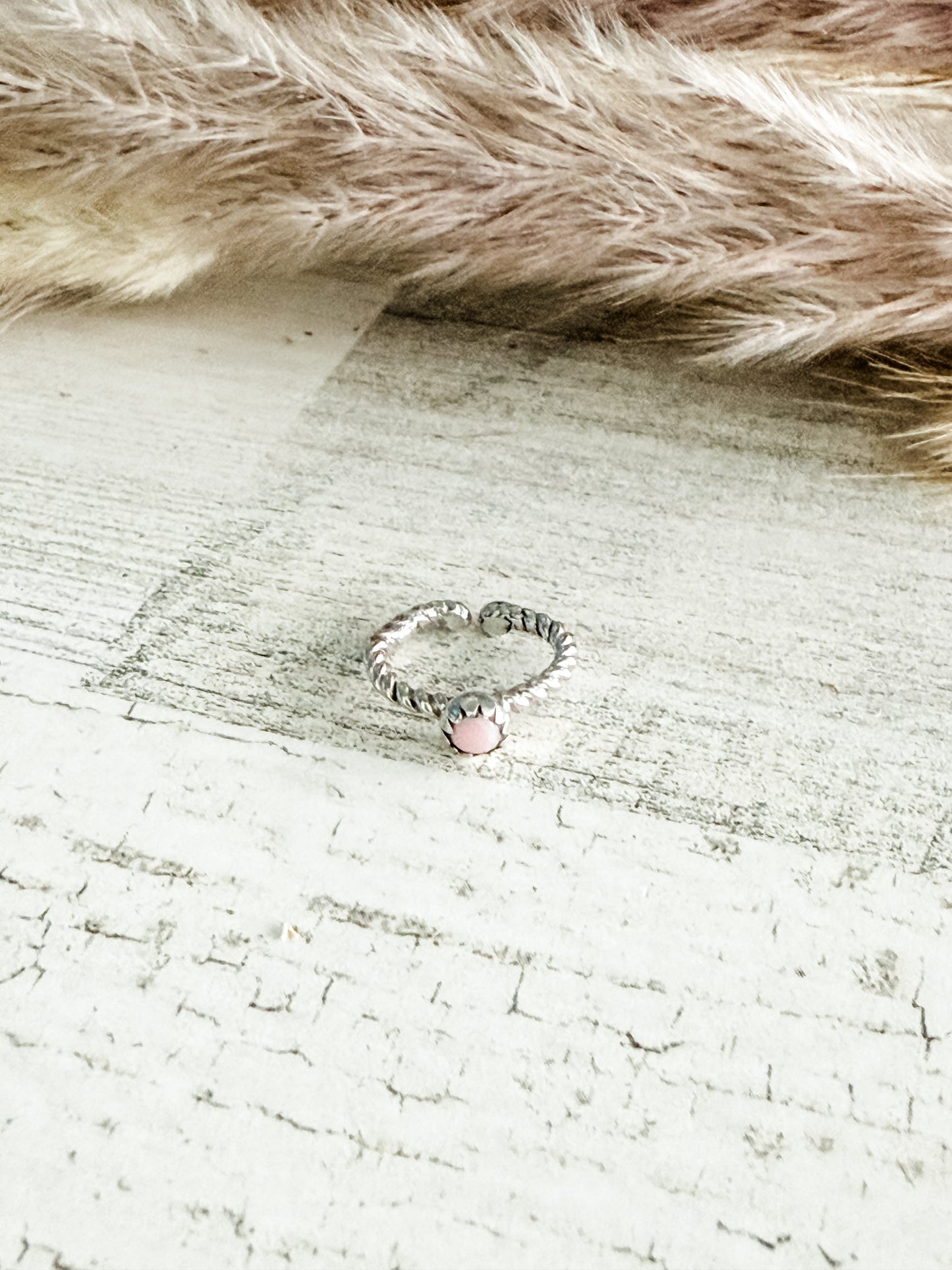 Native American Pink Conch Adjustable Toe/Pinky Tip Ring