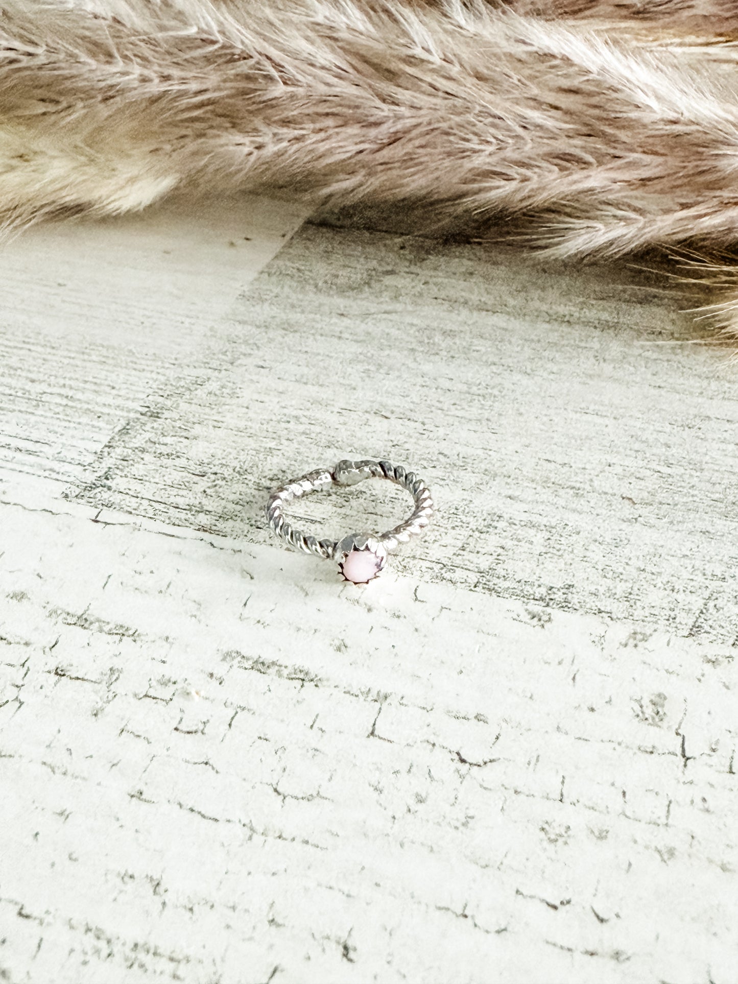 Native American Pink Conch Adjustable Toe/Pinky Tip Ring