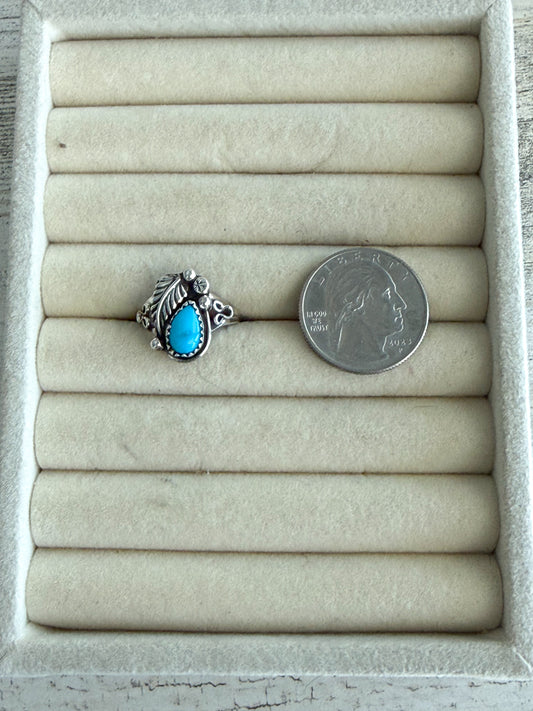 Native American Sterling Cast Leaf Turquoise Ring 8