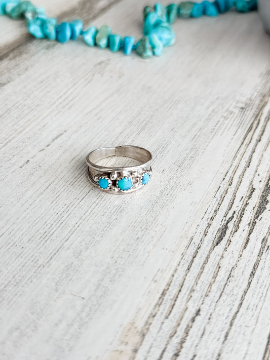 Native American 3 Stone Turquoise Ring 10.5