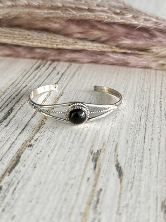 Native American Black Onyx Cuff 6”