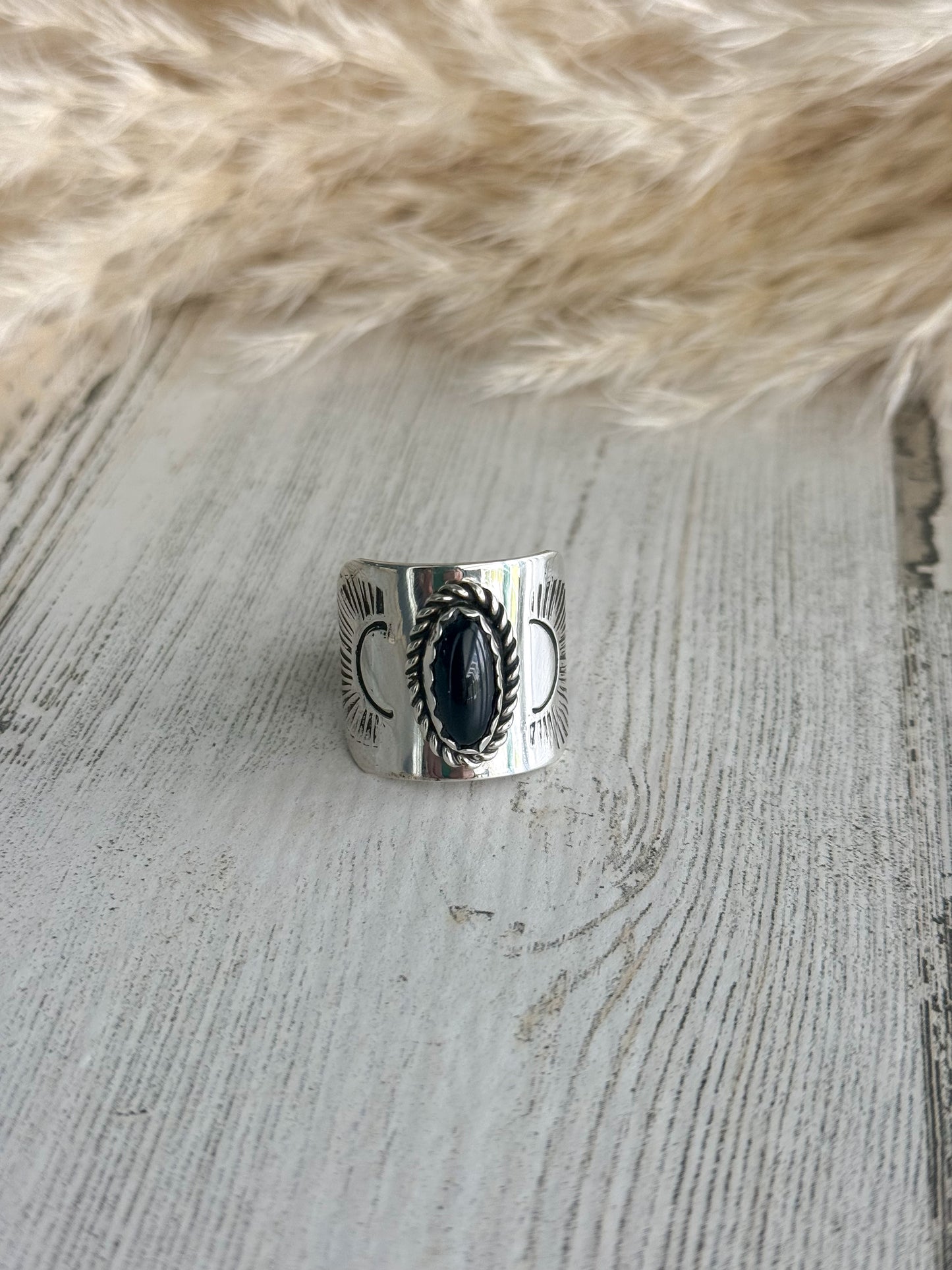Native American Black Onyx Cigar Band Ring 13