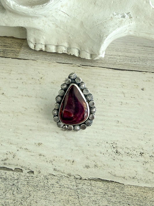 Native American Purple Spiny Ring 7.5