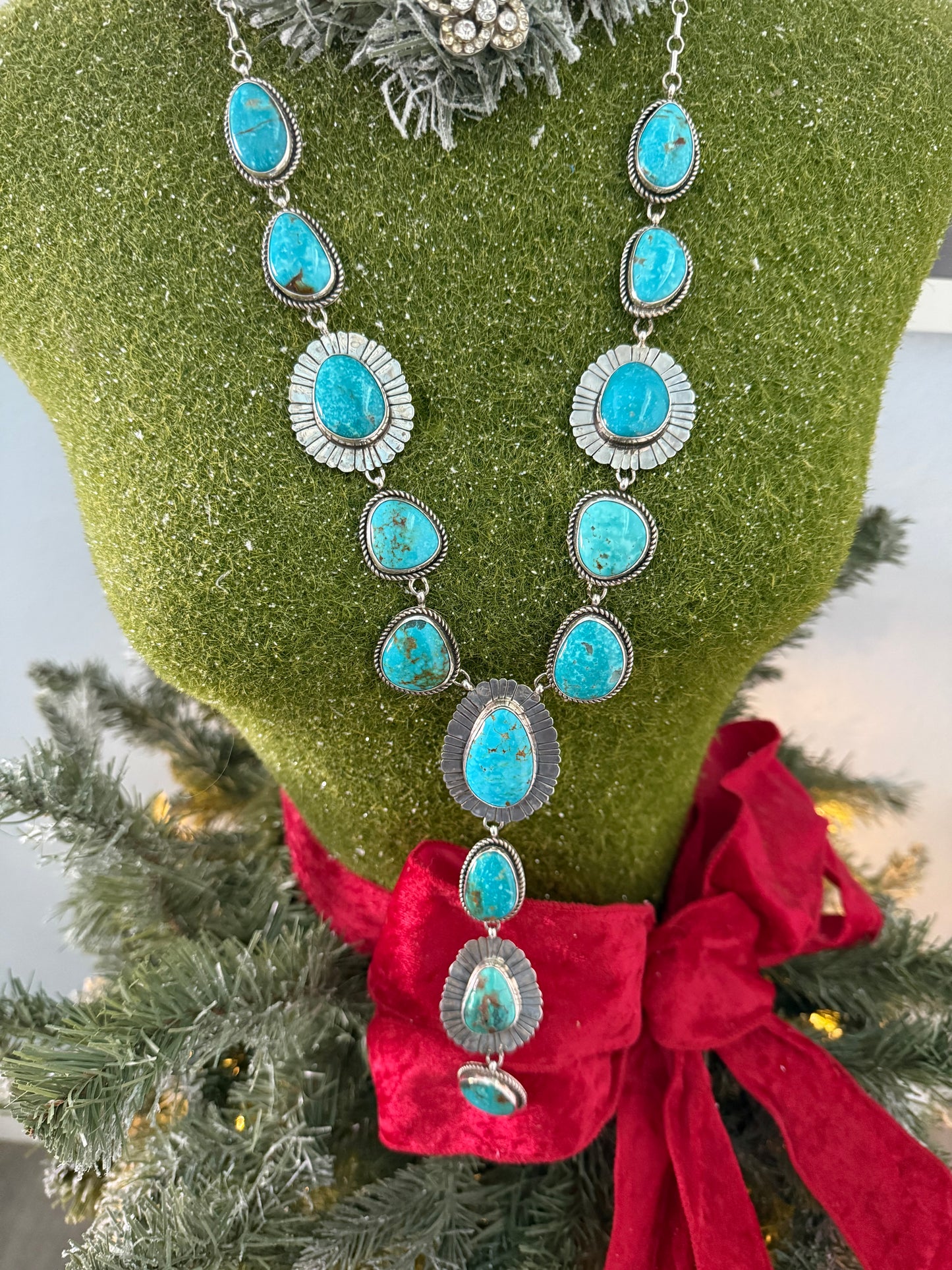 Native American Kingman Turquoise Lariat