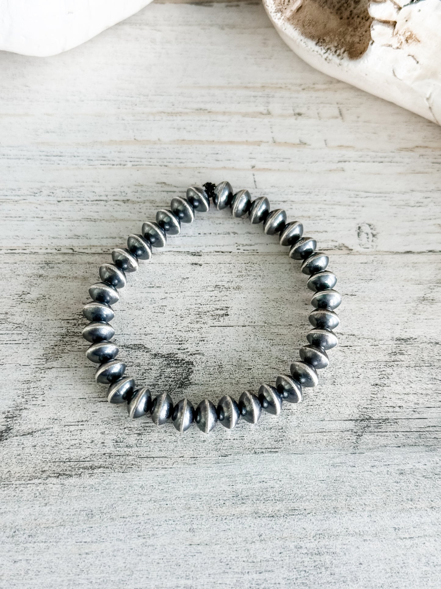 Native American Navajo Pearl Stretch Bracelet