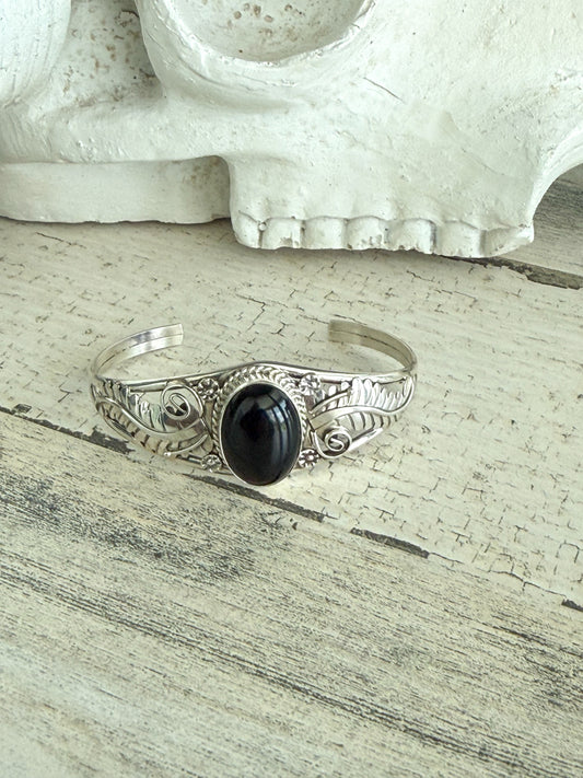 Native American Black Onyx Cuff