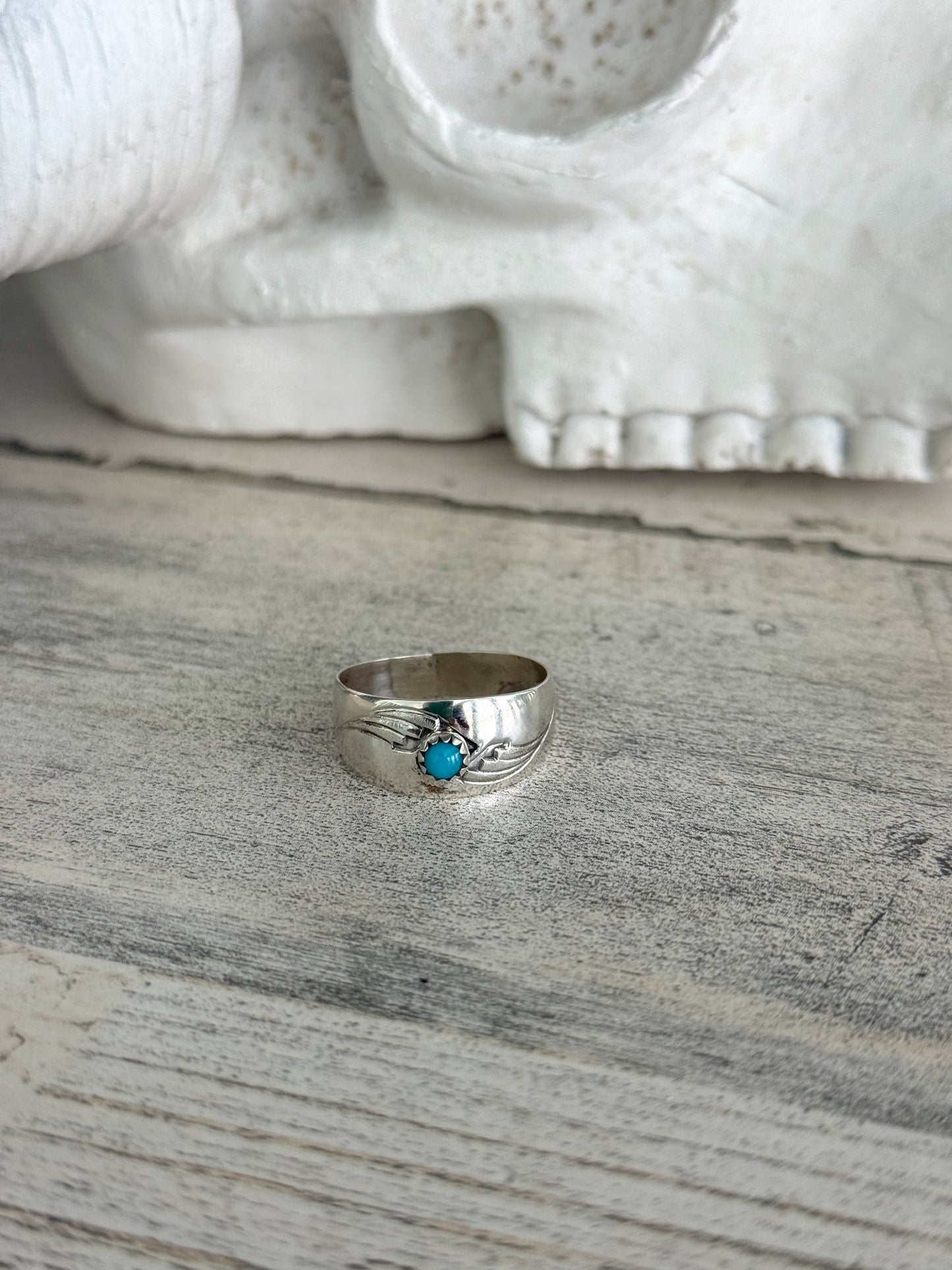 Native American Etched Kingman Ring 10.5
